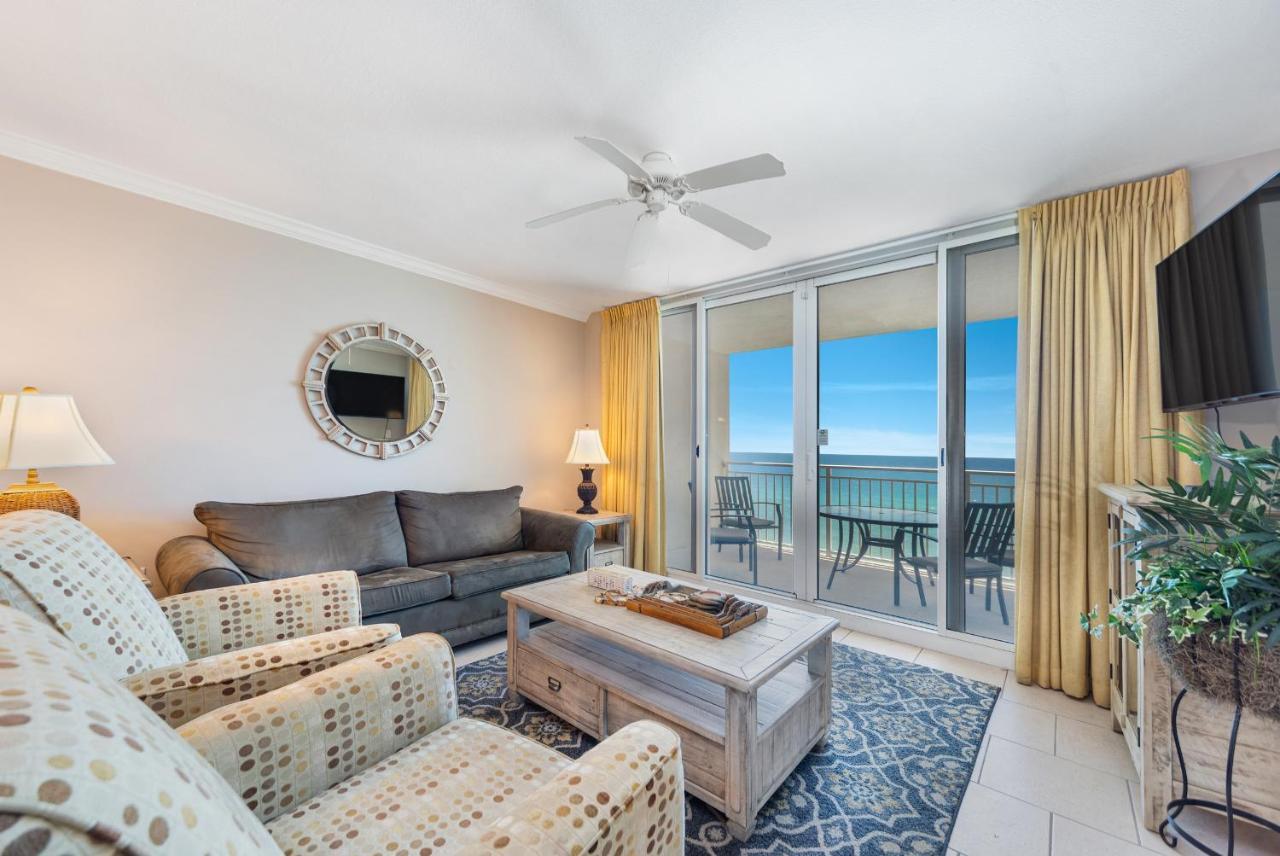 Emerald 1030 Apartment *